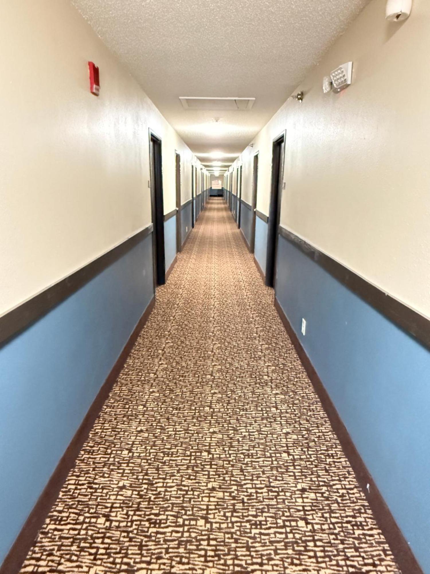 Hotel Super 8 By Wyndham Reedsburg Exterior foto
